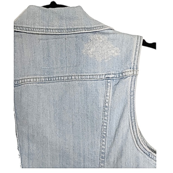Levi’s Light Wash Distressed Denim Vest - Picture 4 of 6